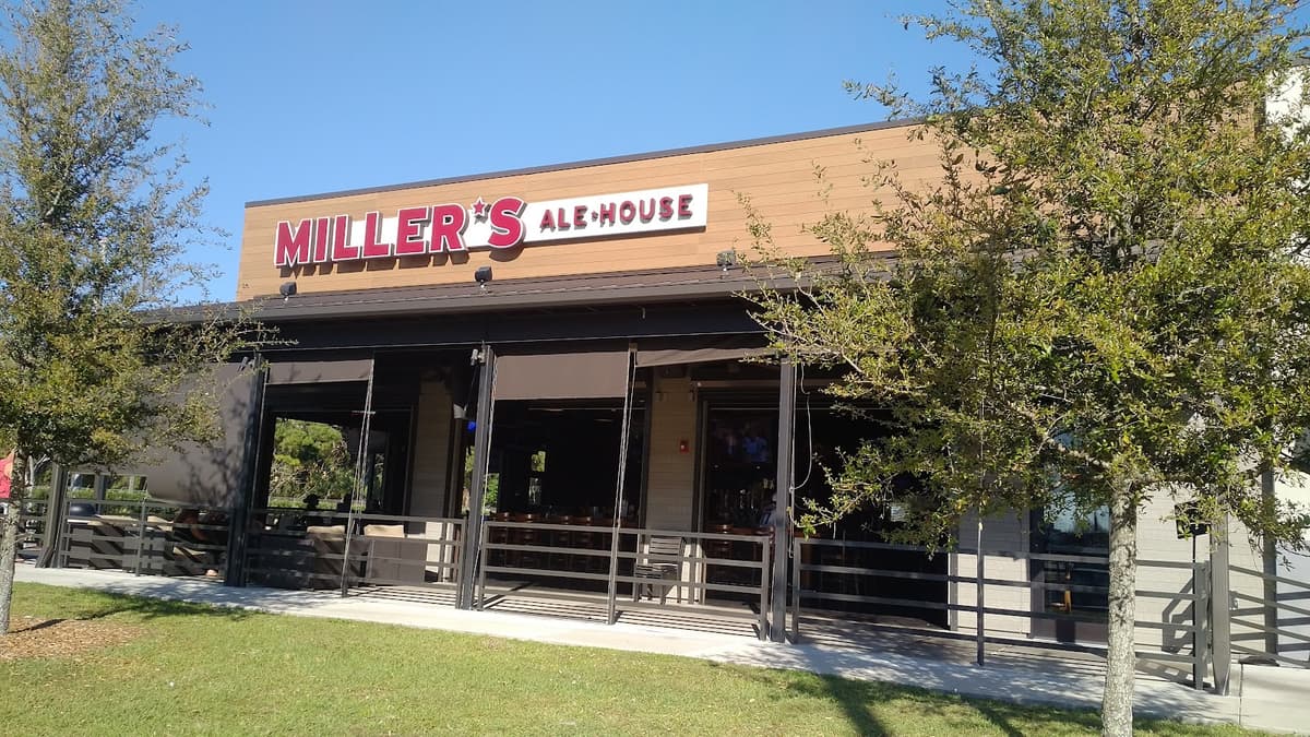 Sports bars in Tampa, FL
